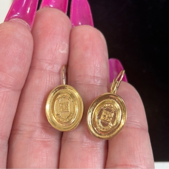 Vintage givenchy pierced gold tone earrings - Picture 3 of 7